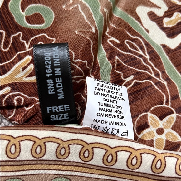 ETC Earthy Floral Wide Leg 2 piece - Picture 7 of 16